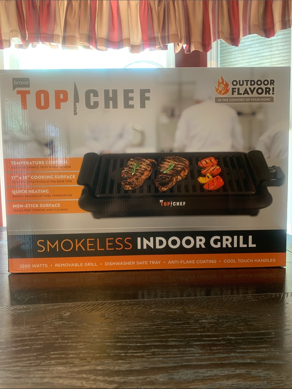 NEVER USED! Smokeless Indoor Grill in Black